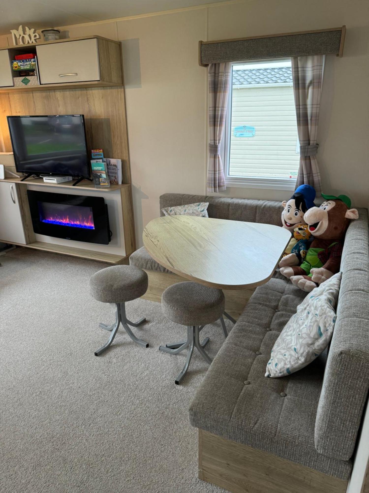 Cookies Den Hotel Weymouth Bagian luar foto